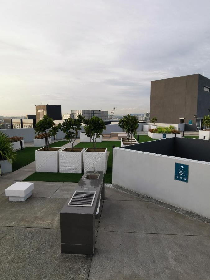 Kajang Industrial House With Olympic Size Swimming Pool Daire Dış mekan fotoğraf