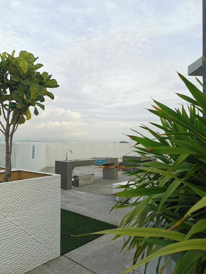 Kajang Industrial House With Olympic Size Swimming Pool Daire Dış mekan fotoğraf